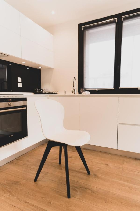 Les Sorbiers - Apartment 2 Bedrooms Top Floor - Parking & Terrace アヌシー エクステリア 写真
